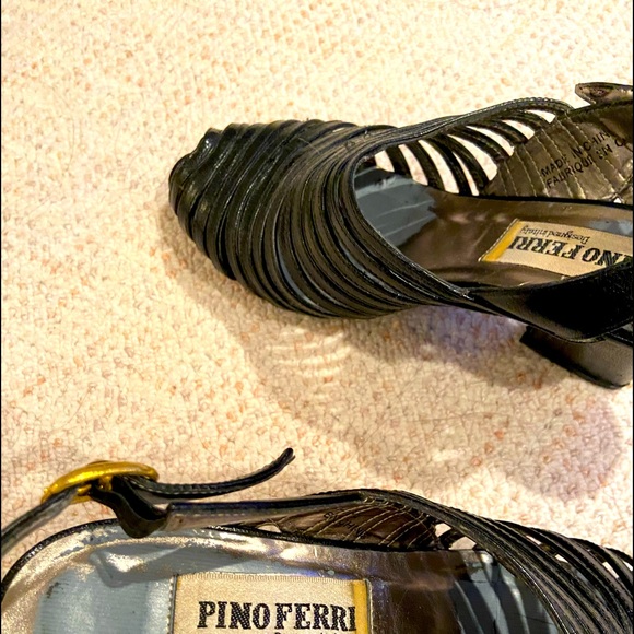 Pino Ferri Black Sandals - Picture 3 of 6